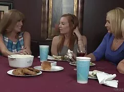 Amateur Babe le enca ...